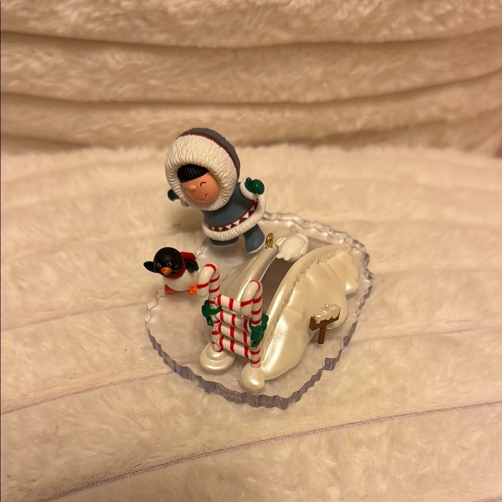 Hallmark Frosty Friends Collector’s Series Ornament in Box